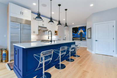 170 W Broadway #204 1
