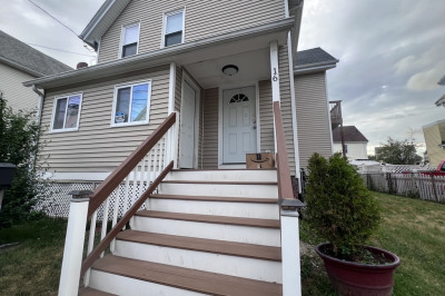 16 Hazelwood St #1 1