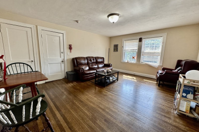 4907 Washington Street #3L 1
