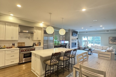 278 W Fifth St #1 1