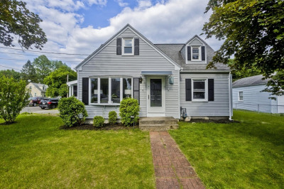 3 Graham Dr 1