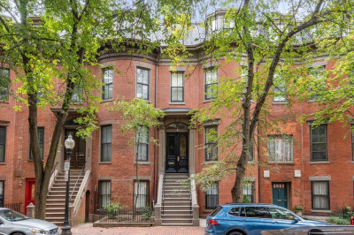 228 W Canton St #2 1