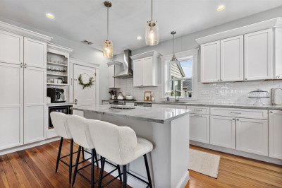 102 Harvard Street #2A 1
