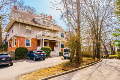 126 Kilsyth Rd #1 1