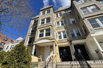 59a Strathmore Rd #3 1