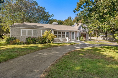17 Musquashicut Ave 1