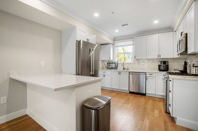 32 Blaine Street #3 1