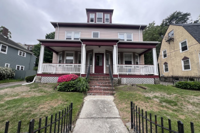 148 Strathmore Road #1 1