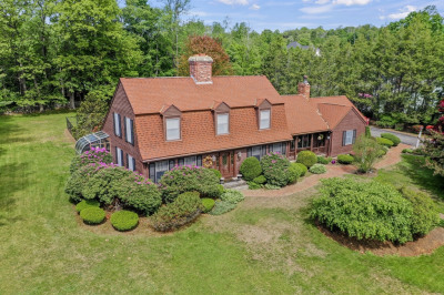44 Colonial Drive 1