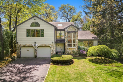 33 E Colbert Rd 1