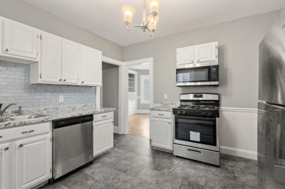 36 Bellevue #2 1