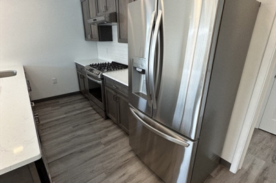 11 Dana. Ave #207 1