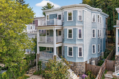 10 Forest Hills St #1 1