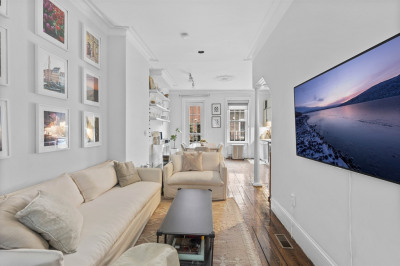 4 Cazenove Street #1 1