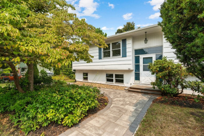 304 Lowell St 1