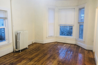 25 Inman St #3 1
