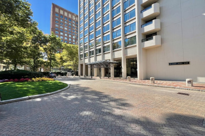 65 E India Row #23B
