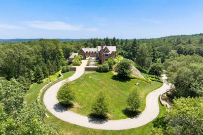 4 Willow Road 1