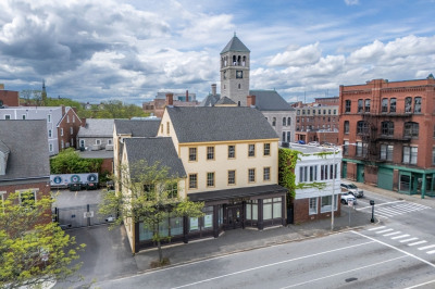 321 Central St 1