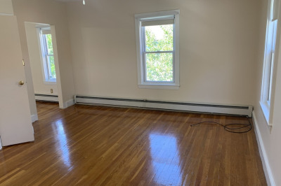 44 Callender St #2