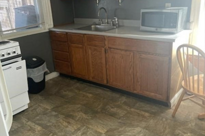 40 Elm St #1A 1