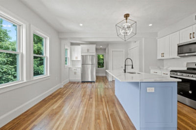 580 Ashmont #1 1