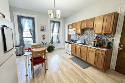 94 Mount Pleasant Ave #1 1