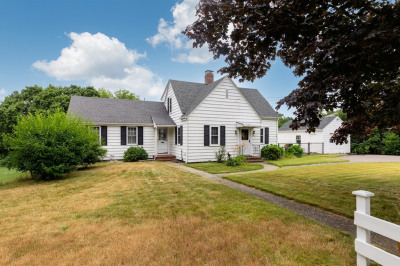 272 Everett St. 1
