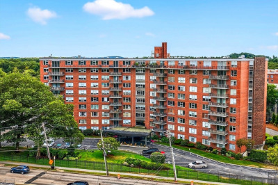 280 Boylston Street #905 1