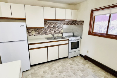 34 Dorchester St #1R 1