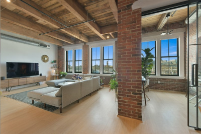 9 W Broadway #410 1
