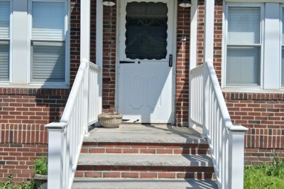 513 Washington Ave 1