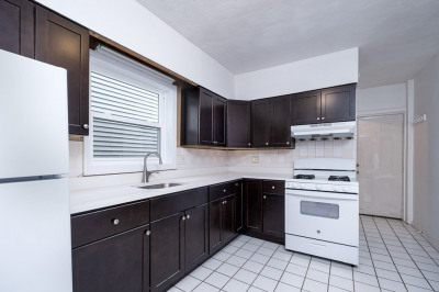 3 Dell St #1 1