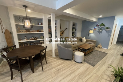 111 Woodstock St #A 1