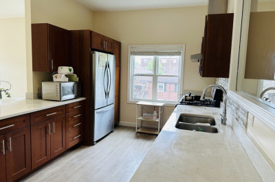 909 Hancock St #1 1