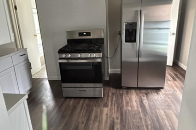 213 W Manchester St #2 1