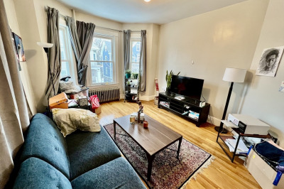 61 Wenham Street #1 1