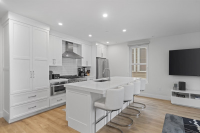 326 W Broadway #2 1