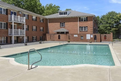 37 Leonard Road #37 1