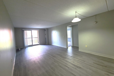 1 South Point Drive #410 1