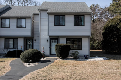 137 Crescent Ln #137 1