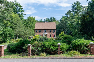 40 Pleasant Street 1
