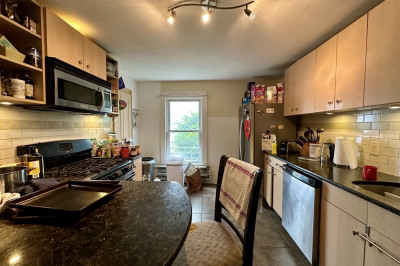8 Adamson St #8 1