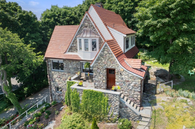 63 Crabtree Road 1
