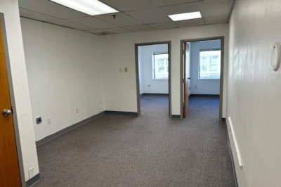 200 Lincoln Street #404 1