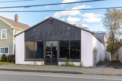 18 Water St 1