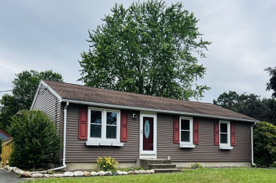 209 Casey Dr 1