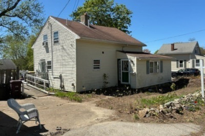 96 Manzanetta Ave 1