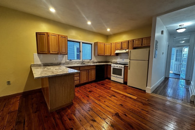 8-10 Seafoam Ave #1 1