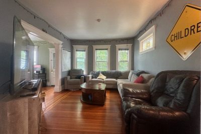 62 Bromfield Rd #2 1